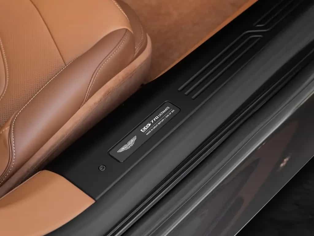 Aston Martin DBS 770 Ultimate | Exterior Carbon | Q-Heritage 08/2024-photo-18