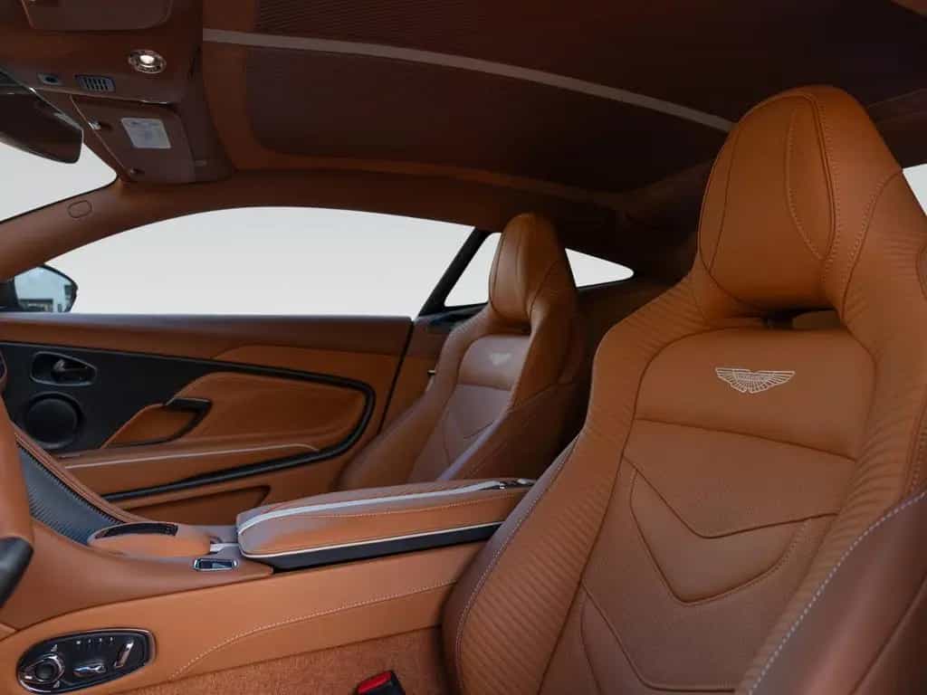 Aston Martin DBS 770 Ultimate | Exterior Carbon | Q-Heritage 08/2024-photo-5