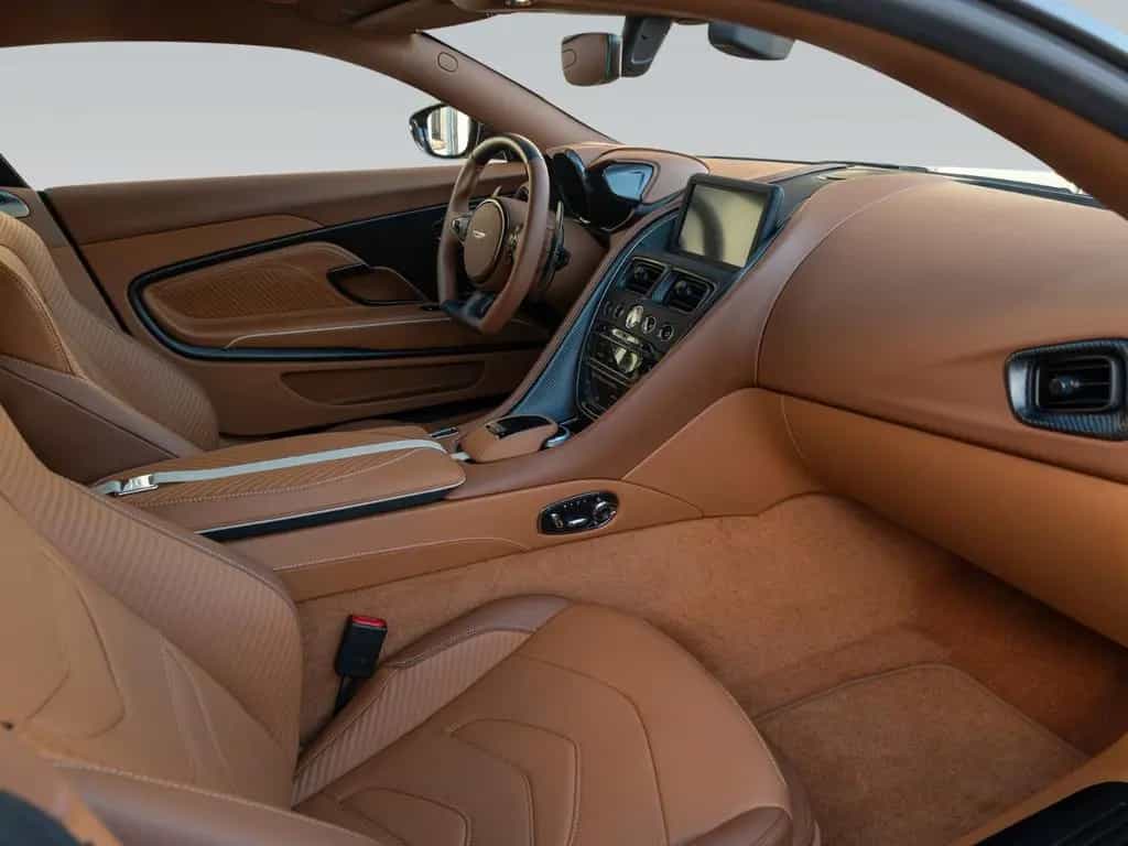 Aston Martin DBS 770 Ultimate | Exterior Carbon | Q-Heritage 08/2024-photo-6