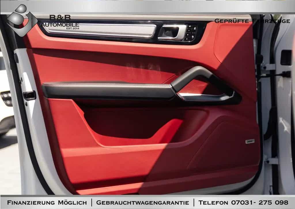 Porsche Cayenne Turbo 2HAND/AHK/SportChrono/NAVI/AppleCa 12/2019-photo-16