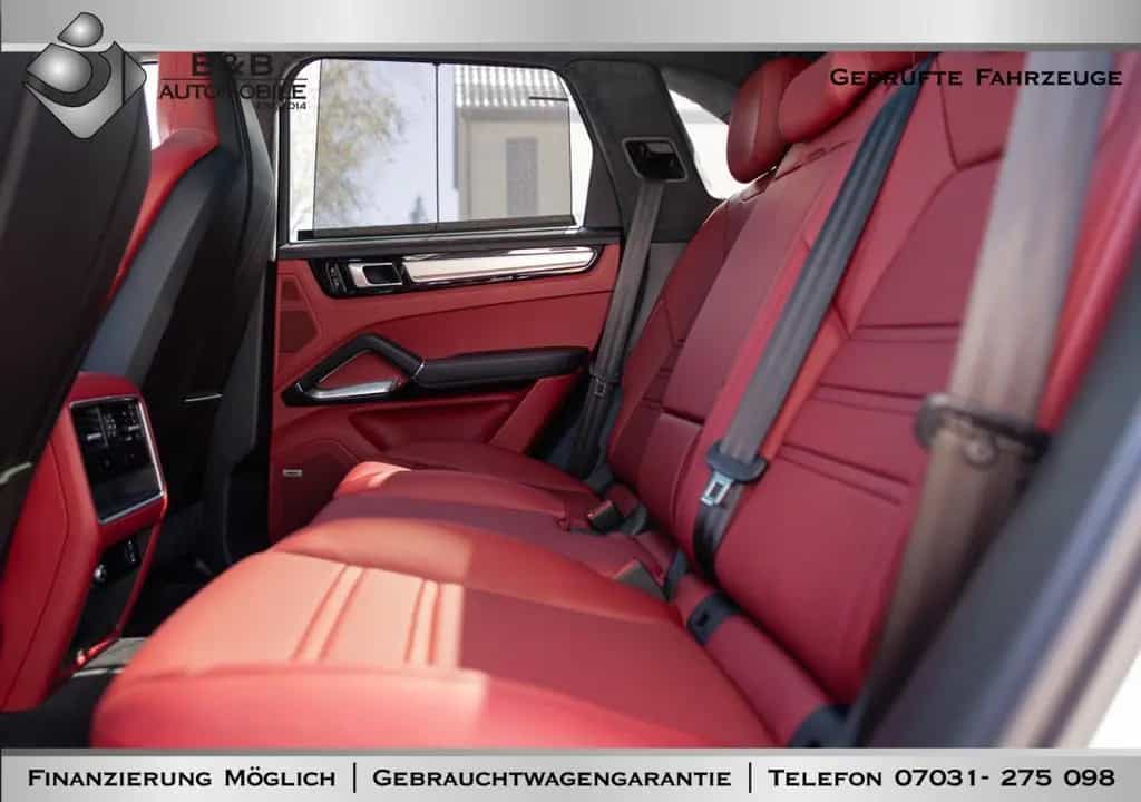 Porsche Cayenne Turbo 2HAND/AHK/SportChrono/NAVI/AppleCa 12/2019-photo-36