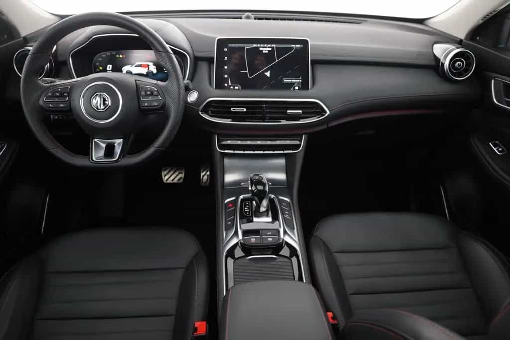 MG HS 1.5 T-GDI Luxury Aut. LED ACC Navi 360° Pano 03/2024-photo-8