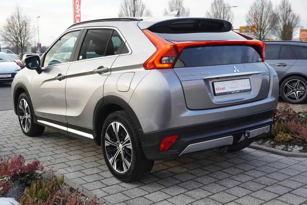 Mitsubishi Eclipse Cross 1.5 T-MIVEC Diamant+ 4WD LED AHK 08/2021-photo-5