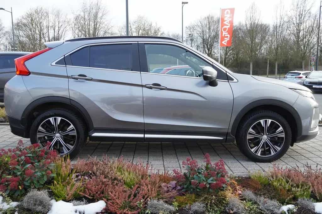Mitsubishi Eclipse Cross 1.5 T-MIVEC Diamant+ 4WD LED AHK 08/2021-photo-8