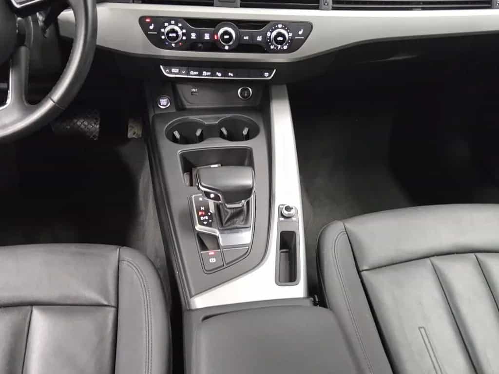 Audi A4 Avant 40 TDI Leder Navi LED PDC Shz Tempomat 12/2021-photo-5