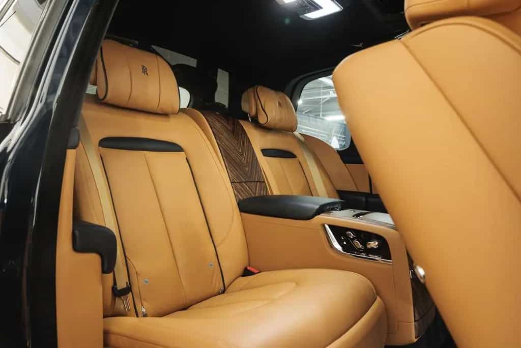Rolls-Royce Cullinan 03/2019-photo-11