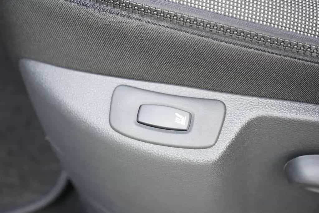 Renault Captur TCe 130 Collection SHZ RKF Navi PDC LED 07/2019-photo-12