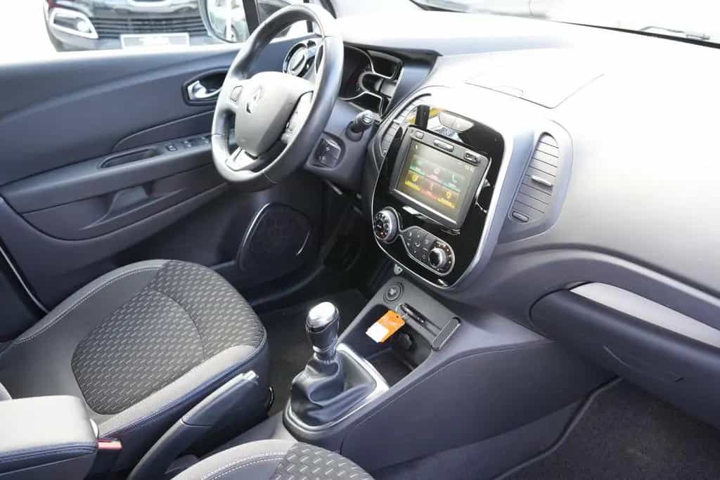 Renault Captur TCe 130 Collection SHZ RKF Navi PDC LED 07/2019-photo-20