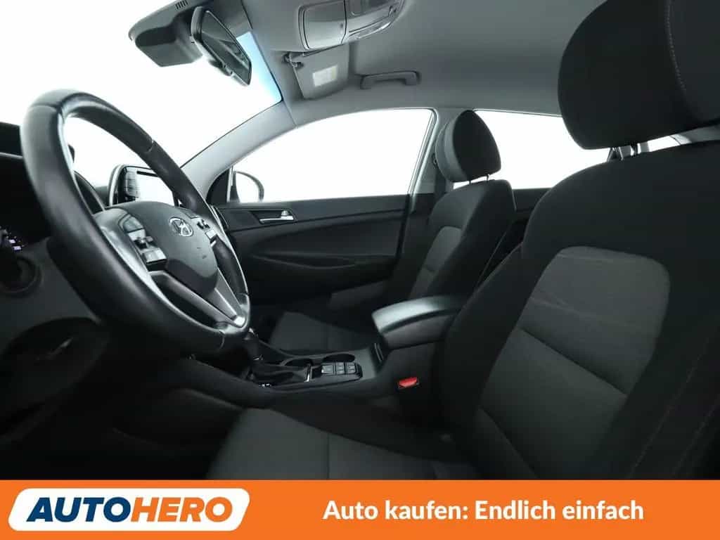 Hyundai Tucson 1.6 TGDI Trend 4WD Aut*TEMPO*CAM*PDC*SHZ* 11/2018-photo-9