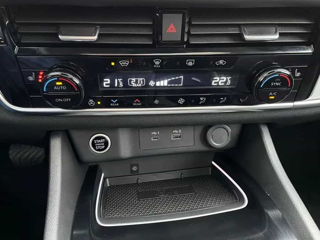 Nissan X-Trail n-connecta PanoSD+HUD+Leder+ProPilot+Nav 03/2025-photo-21