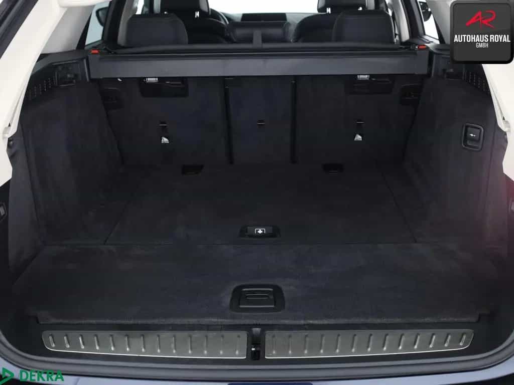 BMW 5 Series 520 i T STANDHEIZ,HUD,360GRAD,ACC,SOFTCLOSE,PANO 04/2020-photo-11
