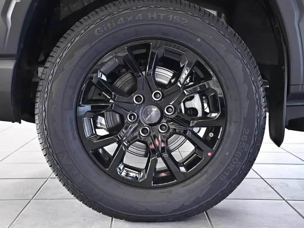 Maxus T60 MAX 4WD Luxury LED Klima Leder 360 ° 3,5t AH null-photo-5
