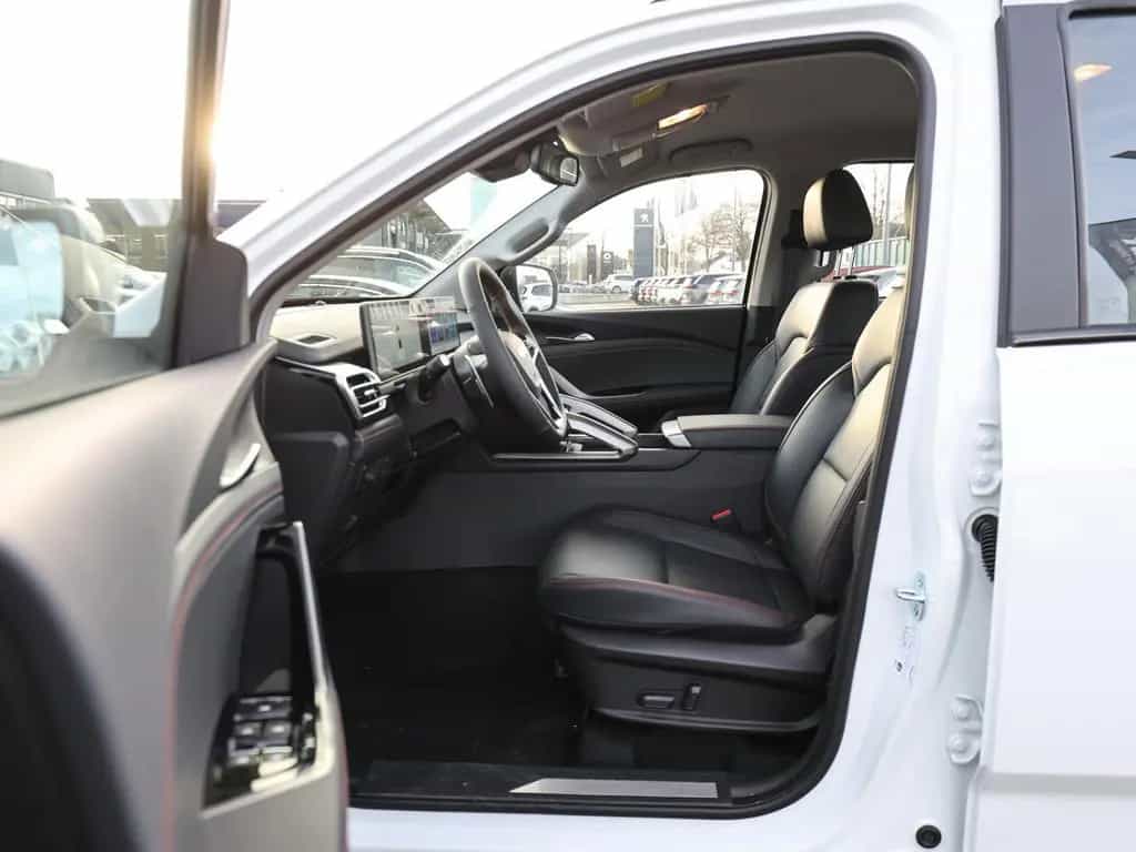 Maxus T60 MAX 4WD Luxury LED Klima Leder 360 ° 3,5t An null-photo-9