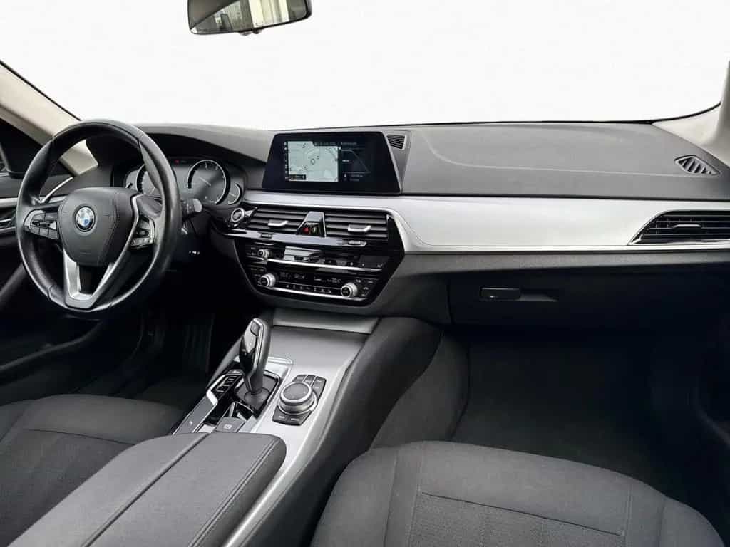 BMW 520 d Touring Aut. Pano,LiCo+,SHZ,ad.Led,PA Navi 06/2020-photo-9