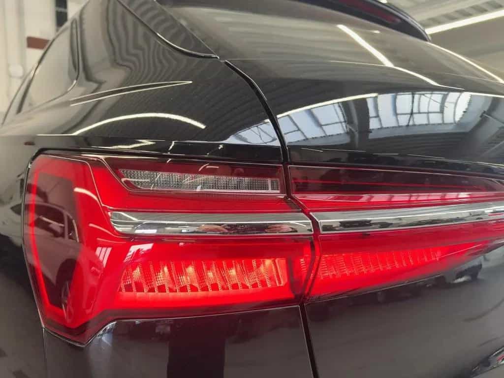 Audi A6 Avant 35 TDI LED Pano 03/2022-photo-17