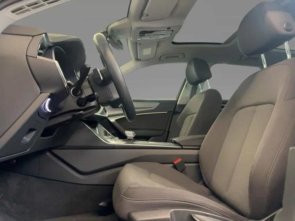 Audi A6 Avant 35 TDI LED Pano 03/2022-photo-8
