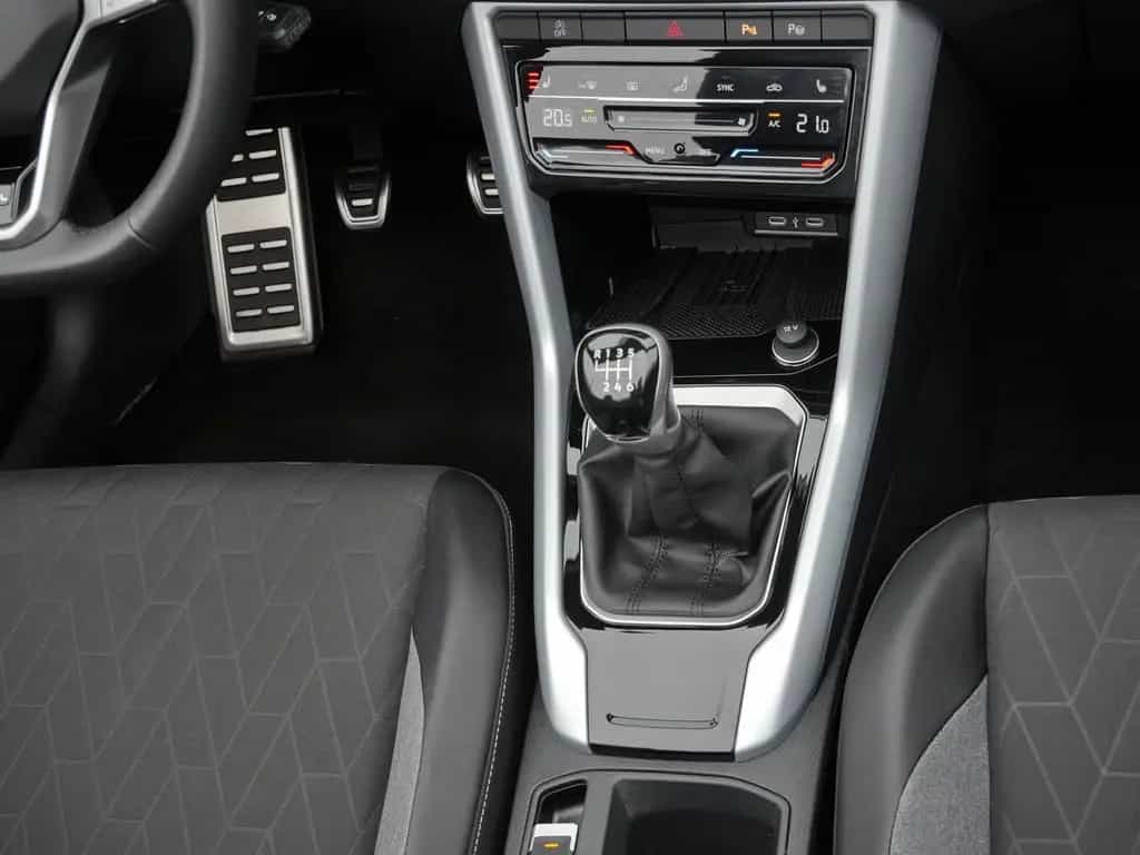 Volkswagen T-Roc Cabriolet 1.0 TSI Goal ACC*CarPlay*Sitzh* 03/2025-photo-4
