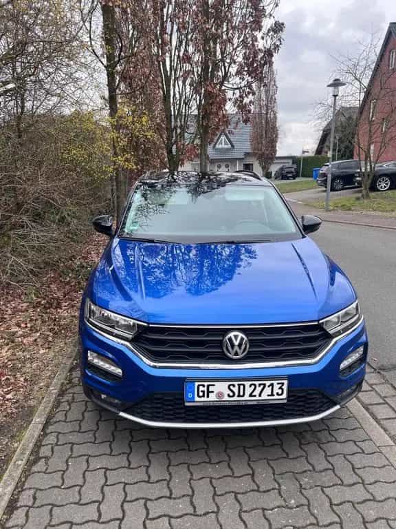 Volkswagen T-Roc 1.0 TSI - Top Zustand 8 fach bereift AHK 06/2018-photo-1
