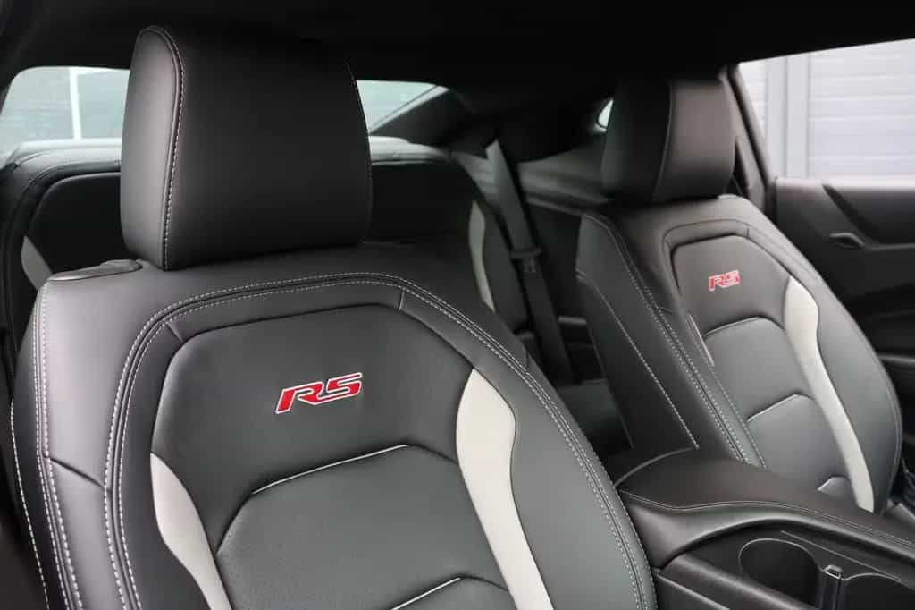 Chevrolet Camaro 3.6 ZL1 Optik/LED/CarPlay/Kamera/R18 07/2020-photo-16