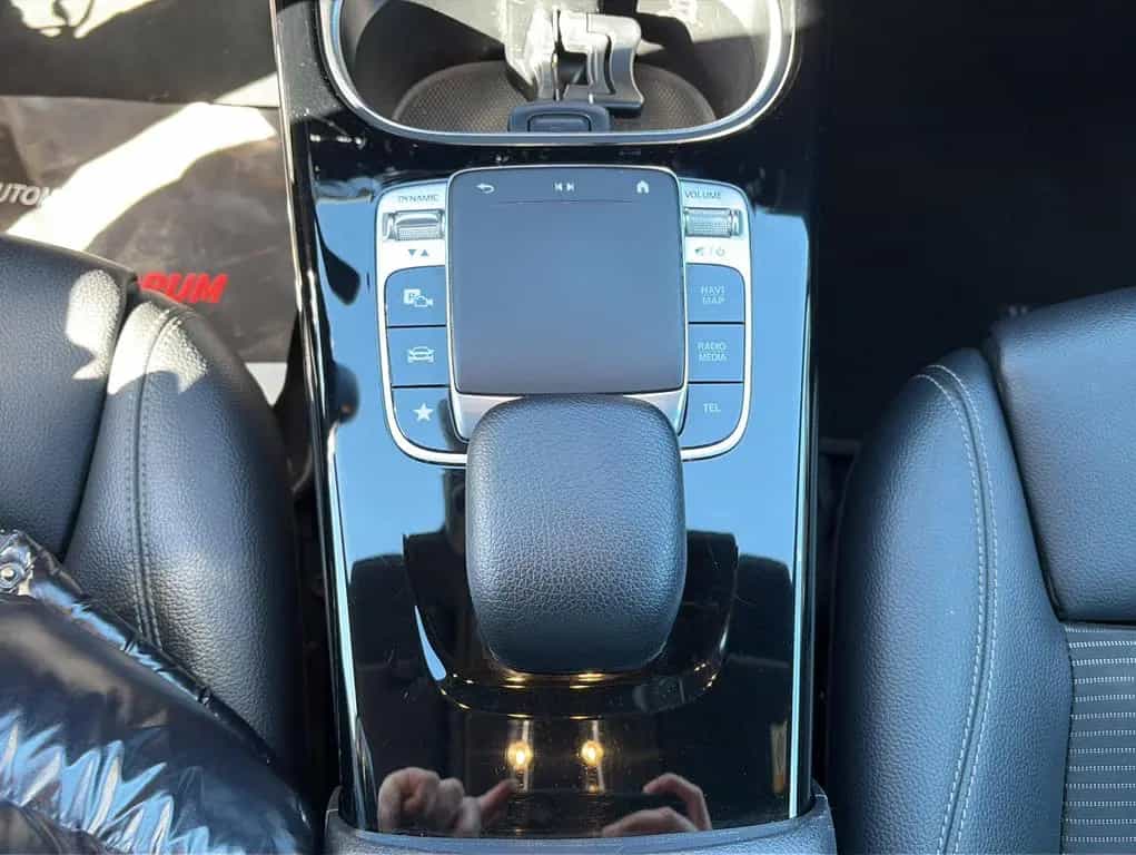 Mercedes-Benz CLA-Class 200 Progessive Widescreen 09/2019-photo-21