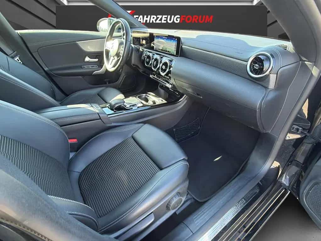 Mercedes-Benz CLA-Class 200 Progessive Widescreen 09/2019-photo-9