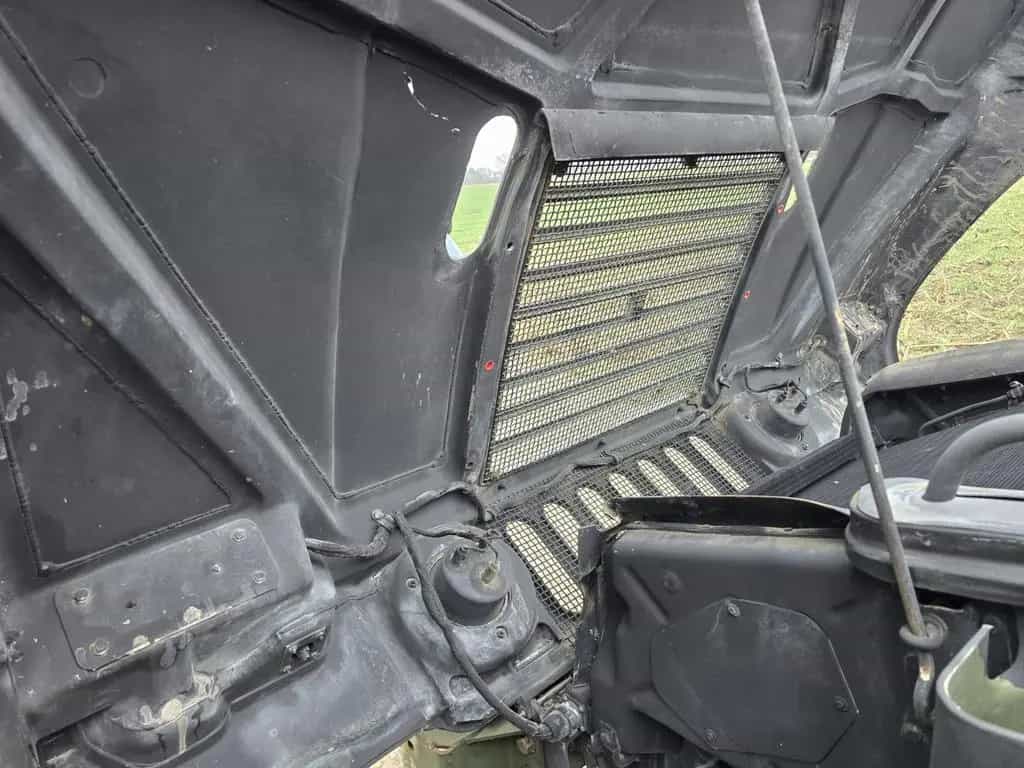 Hummer H1 06/1986-photo-21