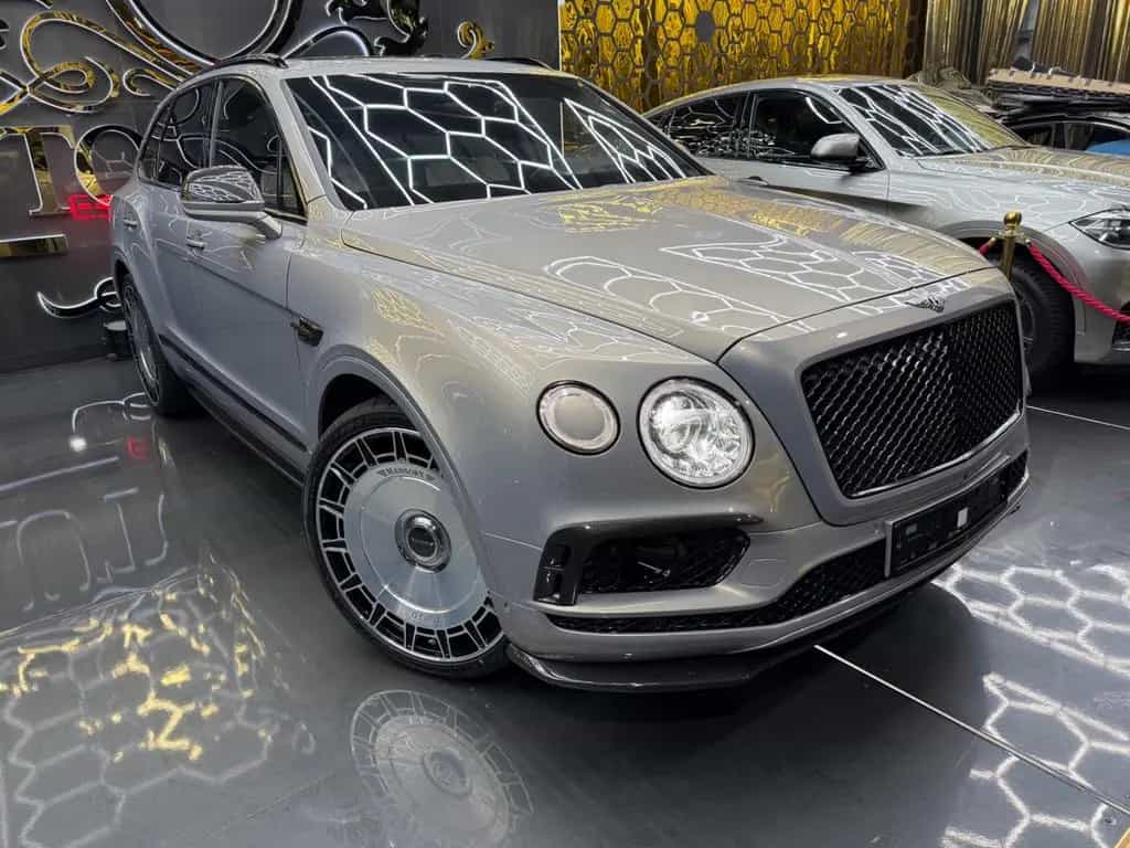 Bentley Bentayga 6.0 W12 AKRAPOVIC CARBON 24z MANSORY 08/2018-photo-10