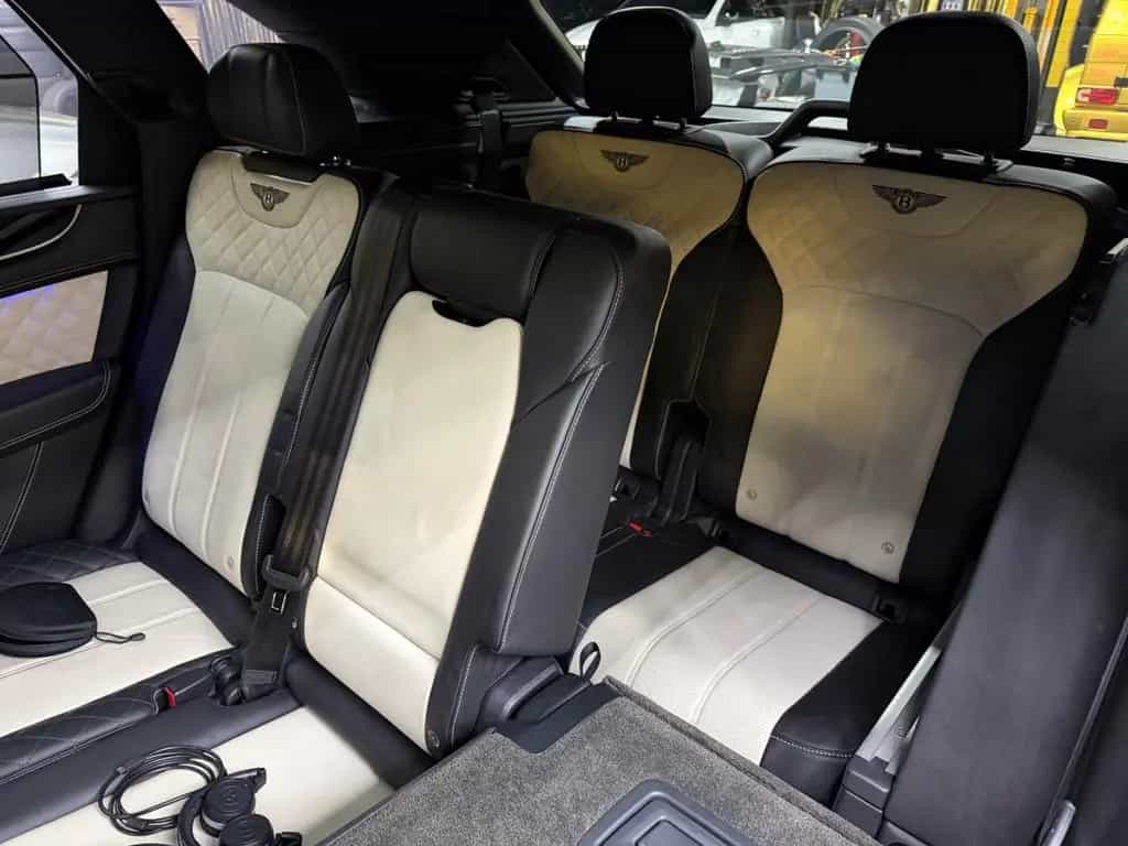 Bentley Bentayga 6.0 W12 AKRAPOVIC CARBON 24z MANSORY 08/2018-photo-39