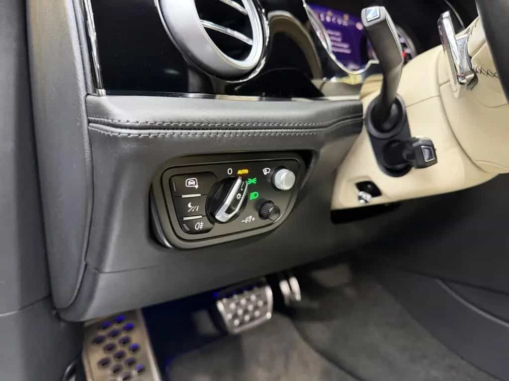 Bentley Bentayga 6.0 W12 AKRAPOVIC CARBON 24z MANSORY 08/2018-photo-44