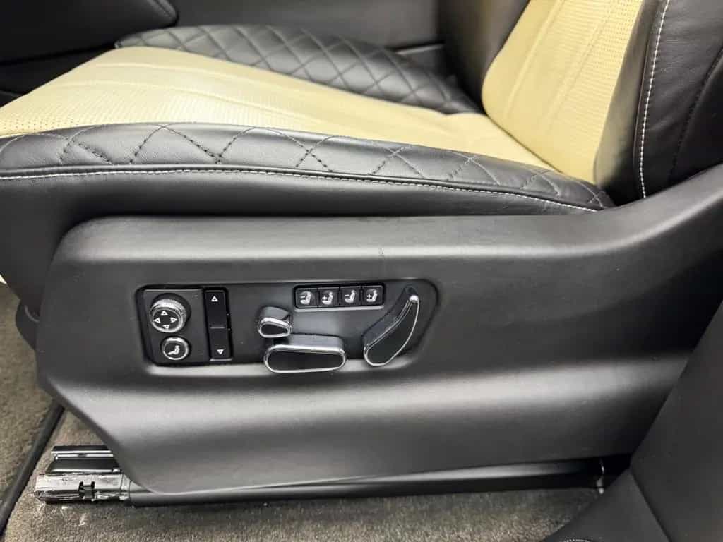 Bentley Bentayga 6.0 W12 AKRAPOVIC CARBON 24z MANSORY 08/2018-photo-45