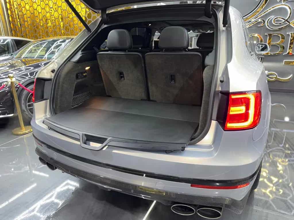Bentley Bentayga 6.0 W12 AKRAPOVIC CARBON 24z MANSORY 08/2018-photo-49