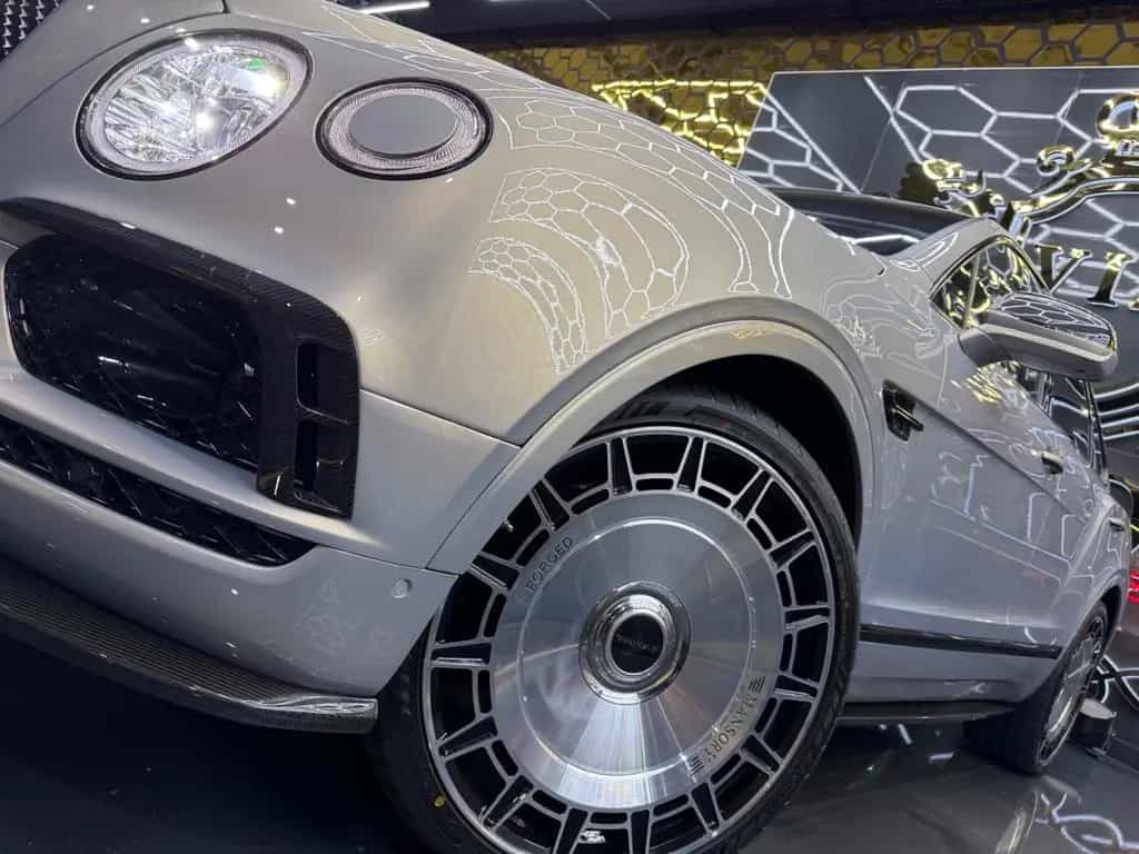 Bentley Bentayga 6.0 W12 AKRAPOVIC CARBON 24z MANSORY 08/2018-photo-5