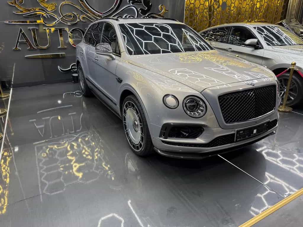 Bentley Bentayga 6.0 W12 AKRAPOVIC CARBON 24z MANSORY 08/2018-photo-7