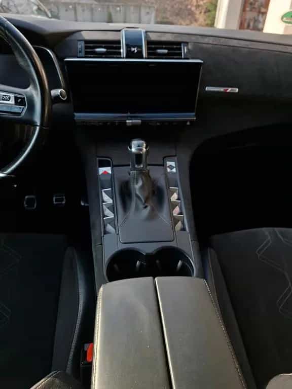 DS Automobiles DS7 (Crossback) BlueHDi 130 So Chic So Chic 04/2018-photo-12