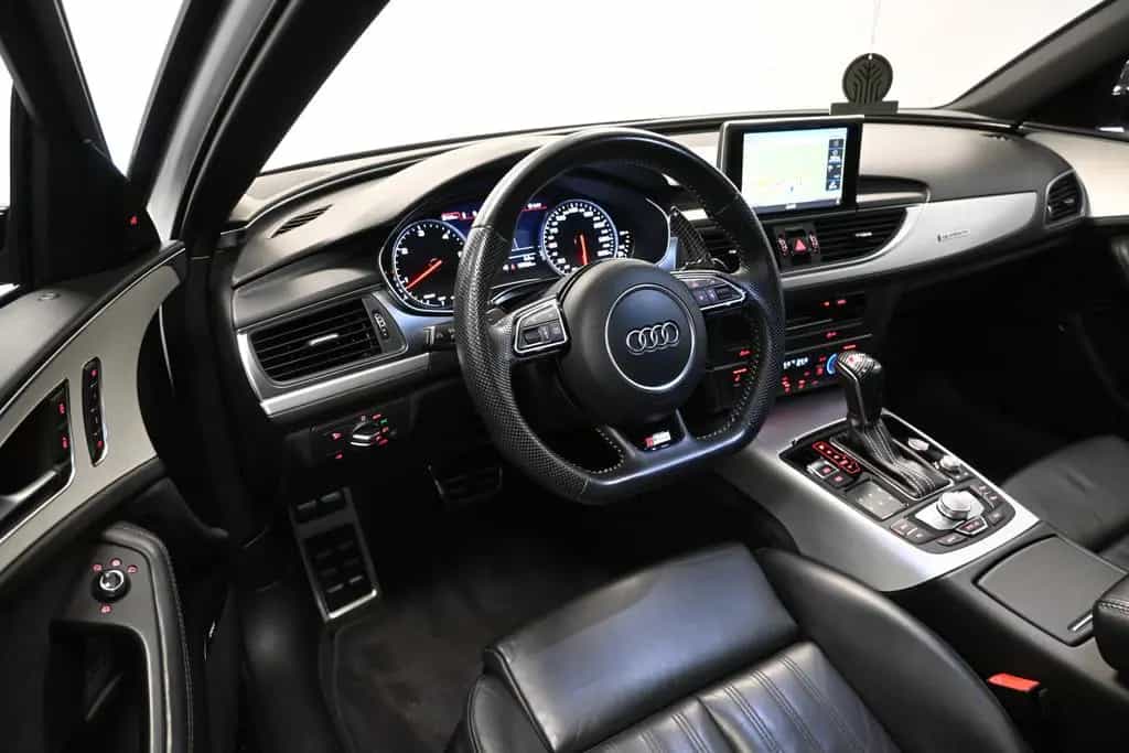 Audi A6 Avant 3.0 TDI Comp q S-LINE *BOSE*KEYLESS*AHK 12/2016-photo-13