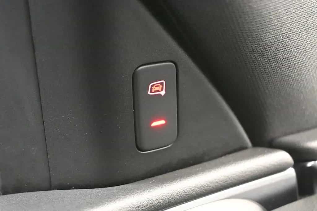 Audi A6 Avant 3.0 TDI Comp q S-LINE *BOSE*KEYLESS*AHK 12/2016-photo-26