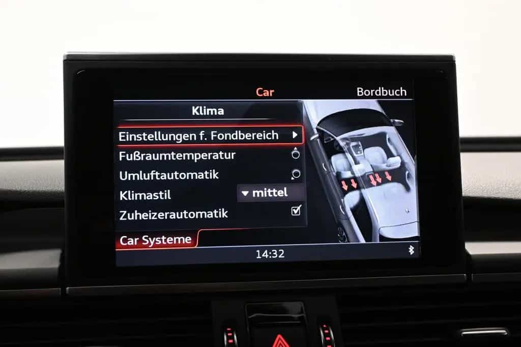 Audi A6 Avant 3.0 TDI Comp q S-LINE *BOSE*KEYLESS*AHK 12/2016-photo-39