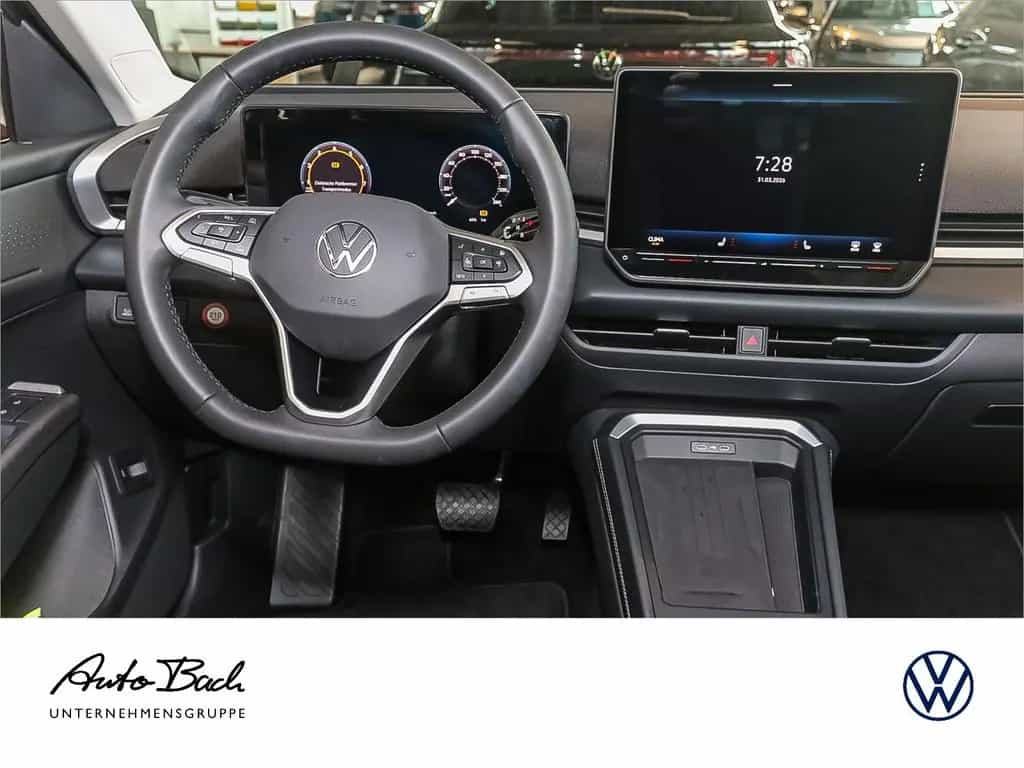 Volkswagen T-Roc Style 1.5 l eTSI OPF 110 kW (150 P S) 7-Ga null-photo-11