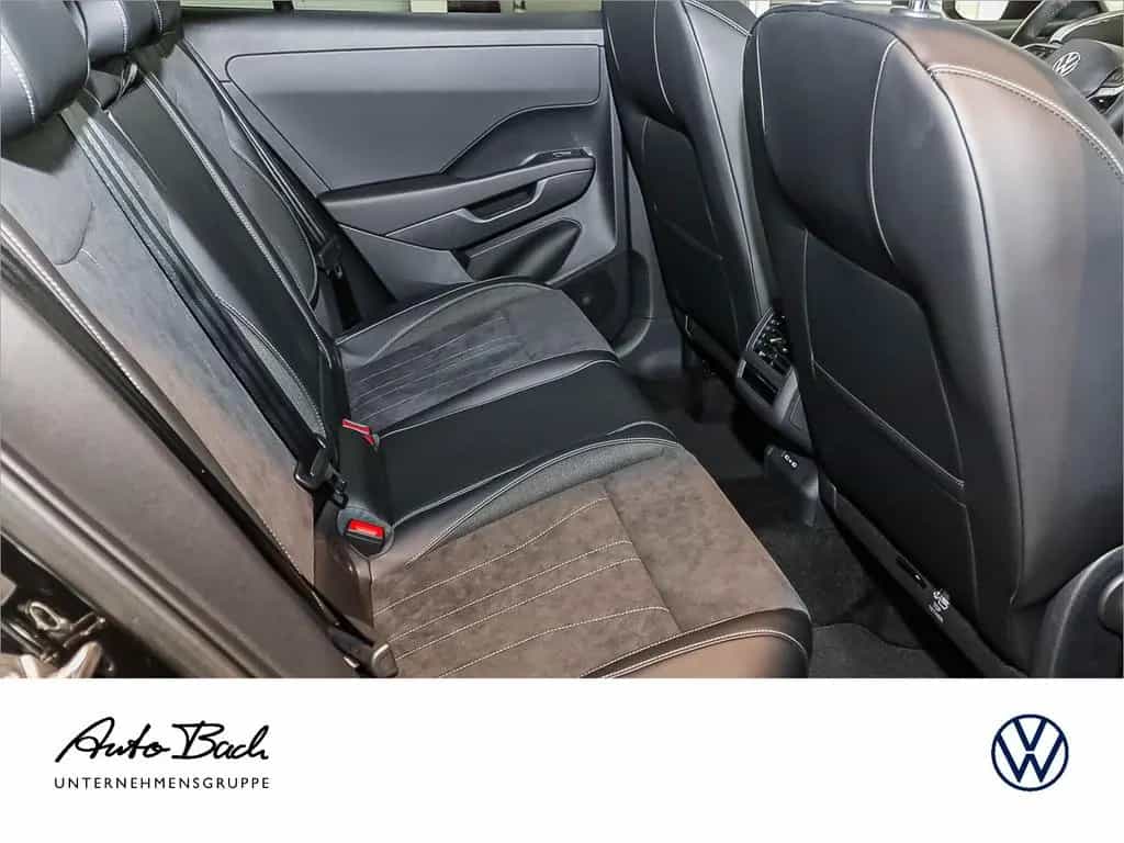 Volkswagen T-Roc Style 1.5 l eTSI OPF 110 kW (150 P S) 7-Ga null-photo-13