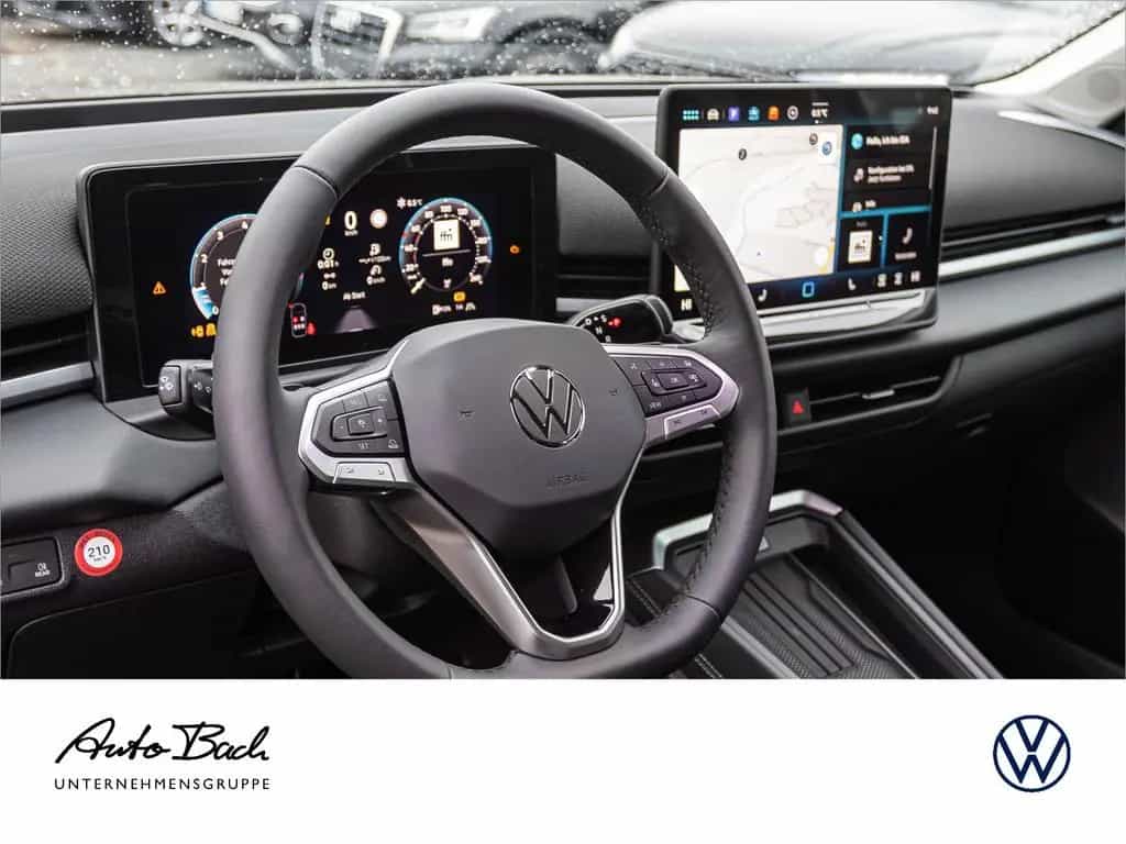Volkswagen T-Roc Style 1.5 l eTSI OPF 110 kW (150 P S) 7-Ga null-photo-6