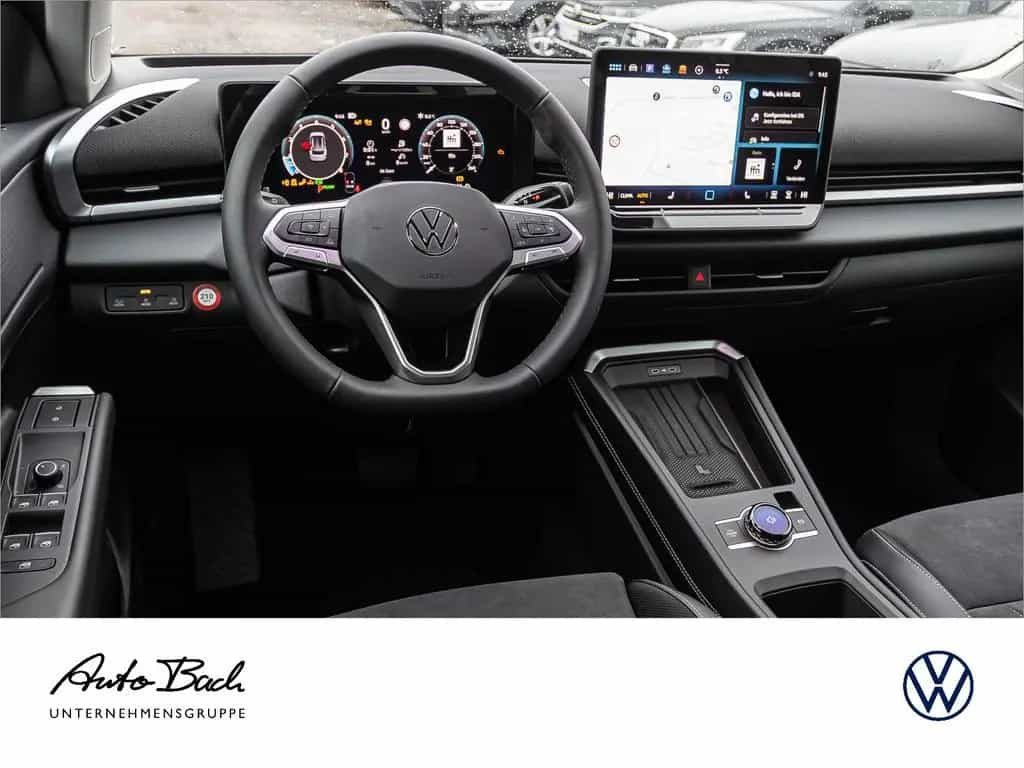 Volkswagen T-Roc Style 1.5 l eTSI OPF 110 kW (150 P S) 7-Ga null-photo-12