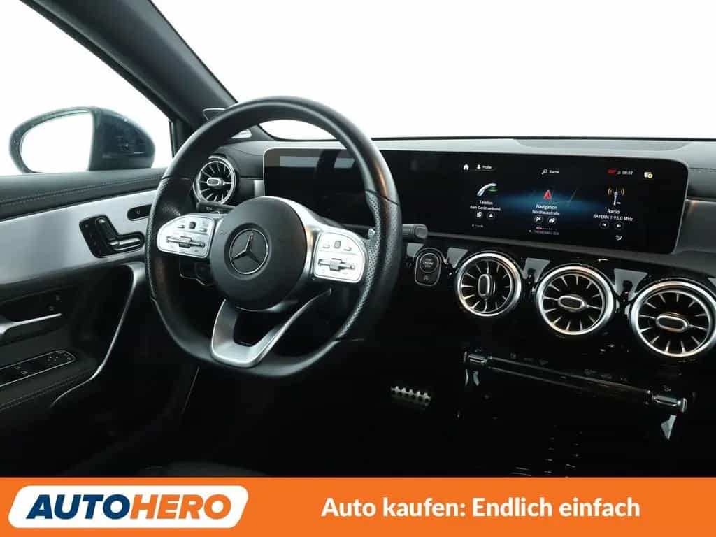 Mercedes-Benz A-Class A 250 4Matic AMG Line Aut.*NAVI*LED*ACC 06/2019-photo-12