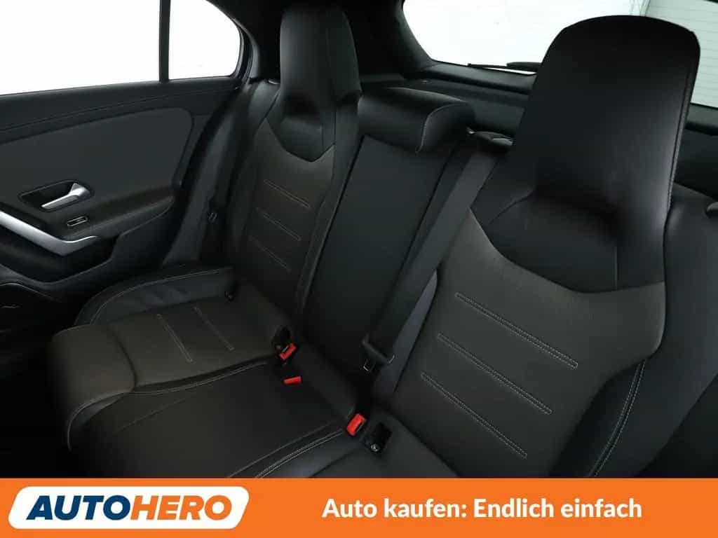 Mercedes-Benz A-Class A 250 4Matic AMG Line Aut.*NAVI*LED*ACC 06/2019-photo-13