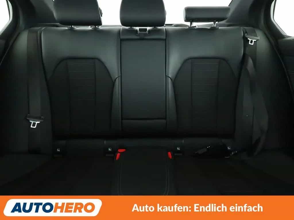 BMW 3 Series 318i Sport Line Aut.*NAVI*LED*TEMPO*PDC* 01/2021-photo-15