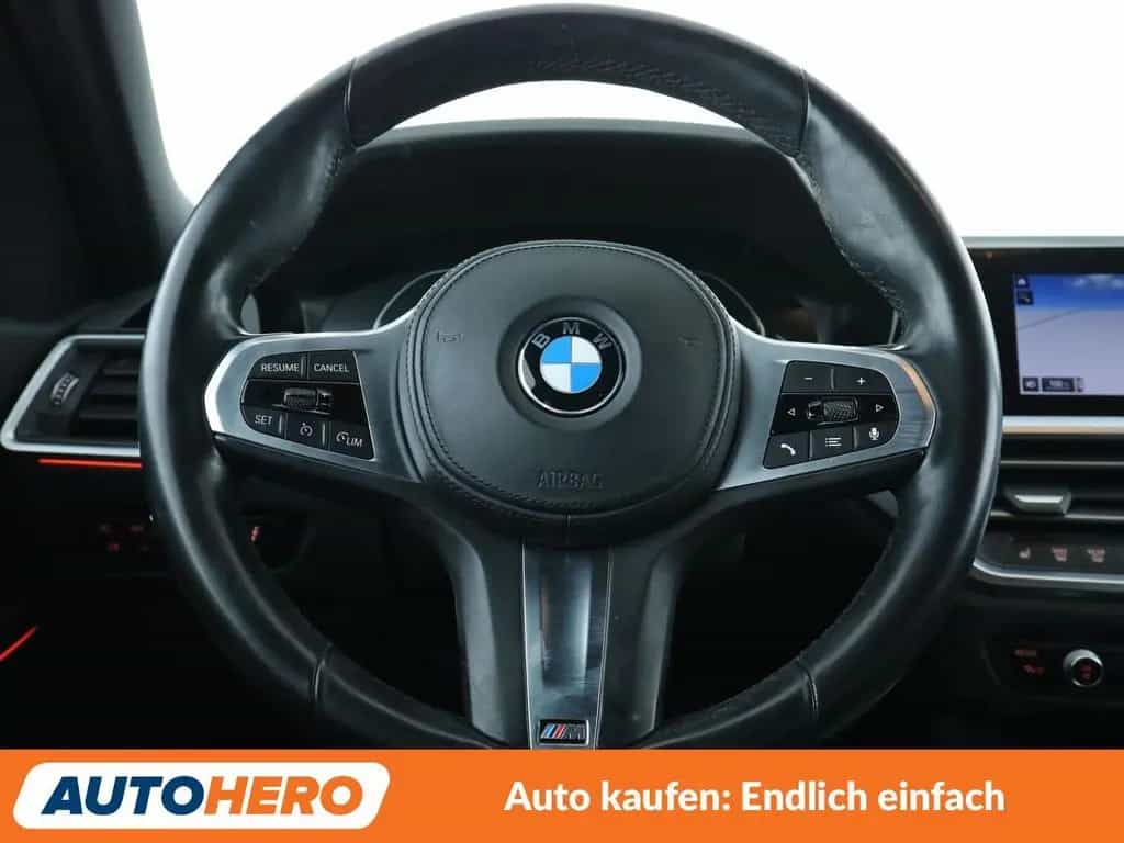BMW 3 Series 318i Sport Line Aut.*NAVI*LED*TEMPO*PDC* 01/2021-photo-18