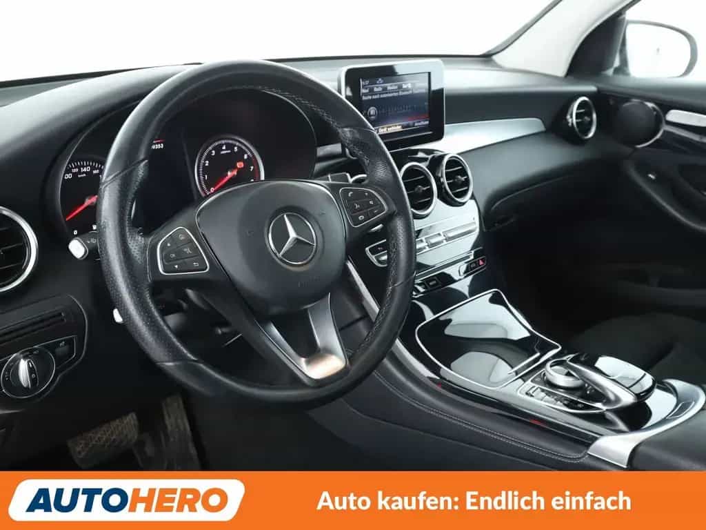 Mercedes-Benz GLC 250 4Matic Aut.*NAVI*LED*TEMPO*PDC* 01/2018-photo-10