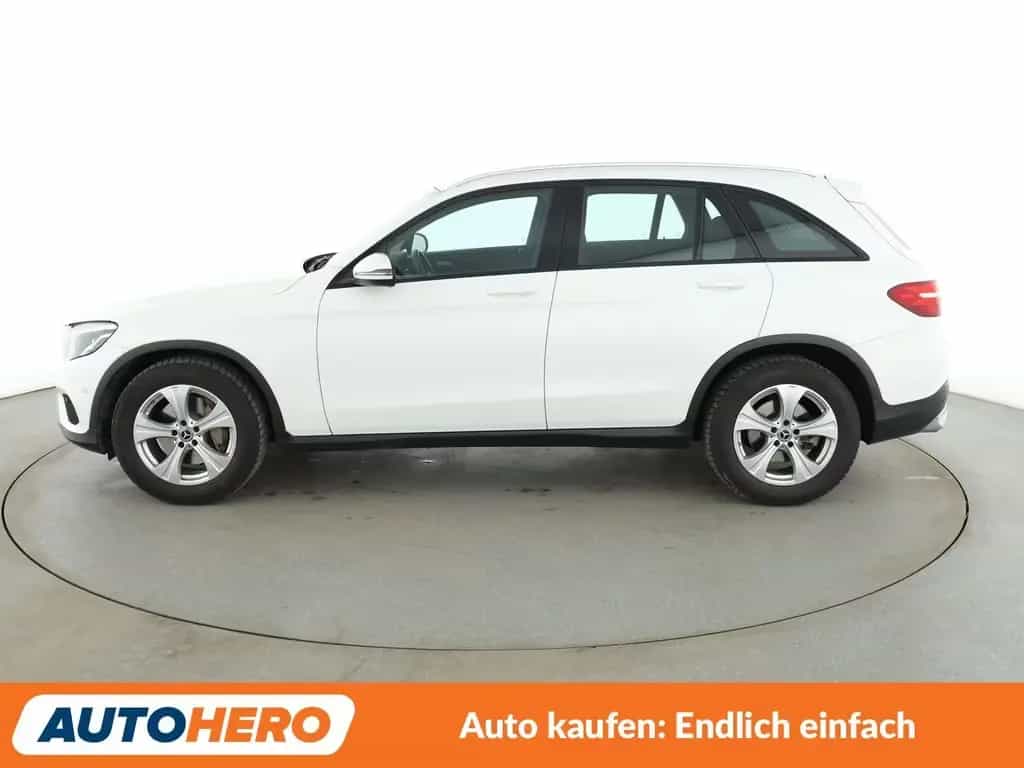 Mercedes-Benz GLC 250 4Matic Aut.*NAVI*LED*TEMPO*PDC* 01/2018-photo-2