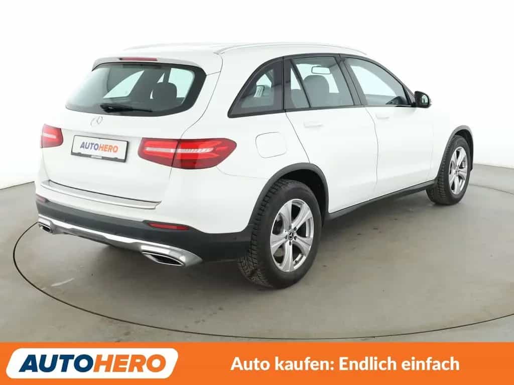 Mercedes-Benz GLC 250 4Matic Aut.*NAVI*LED*TEMPO*PDC* 01/2018-photo-5