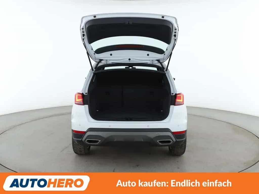 Seat Arona 1.0 TSI FR Aut.*NAVI*LED*PDC*SHZ*TEMPO*ALU 10/2023-photo-16