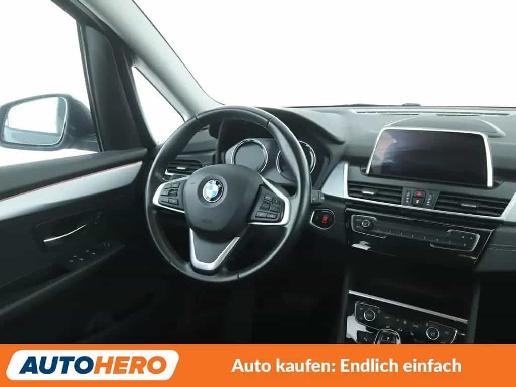 BMW 2 Series 220i Gran Tourer Sport Line Aut.*NAVI*LED*TEMPO* 01/2020-photo-12